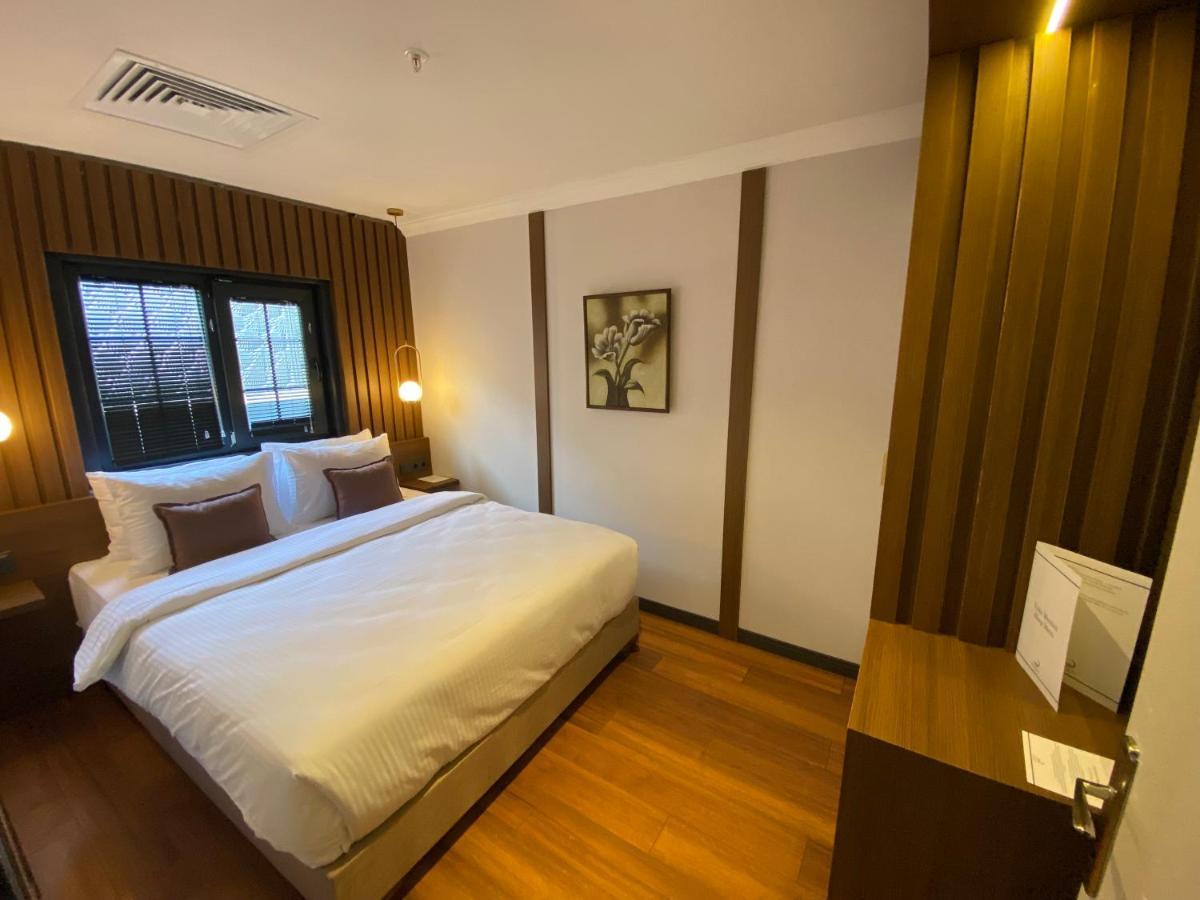 Vira Otel Suites 锡诺普 外观 照片