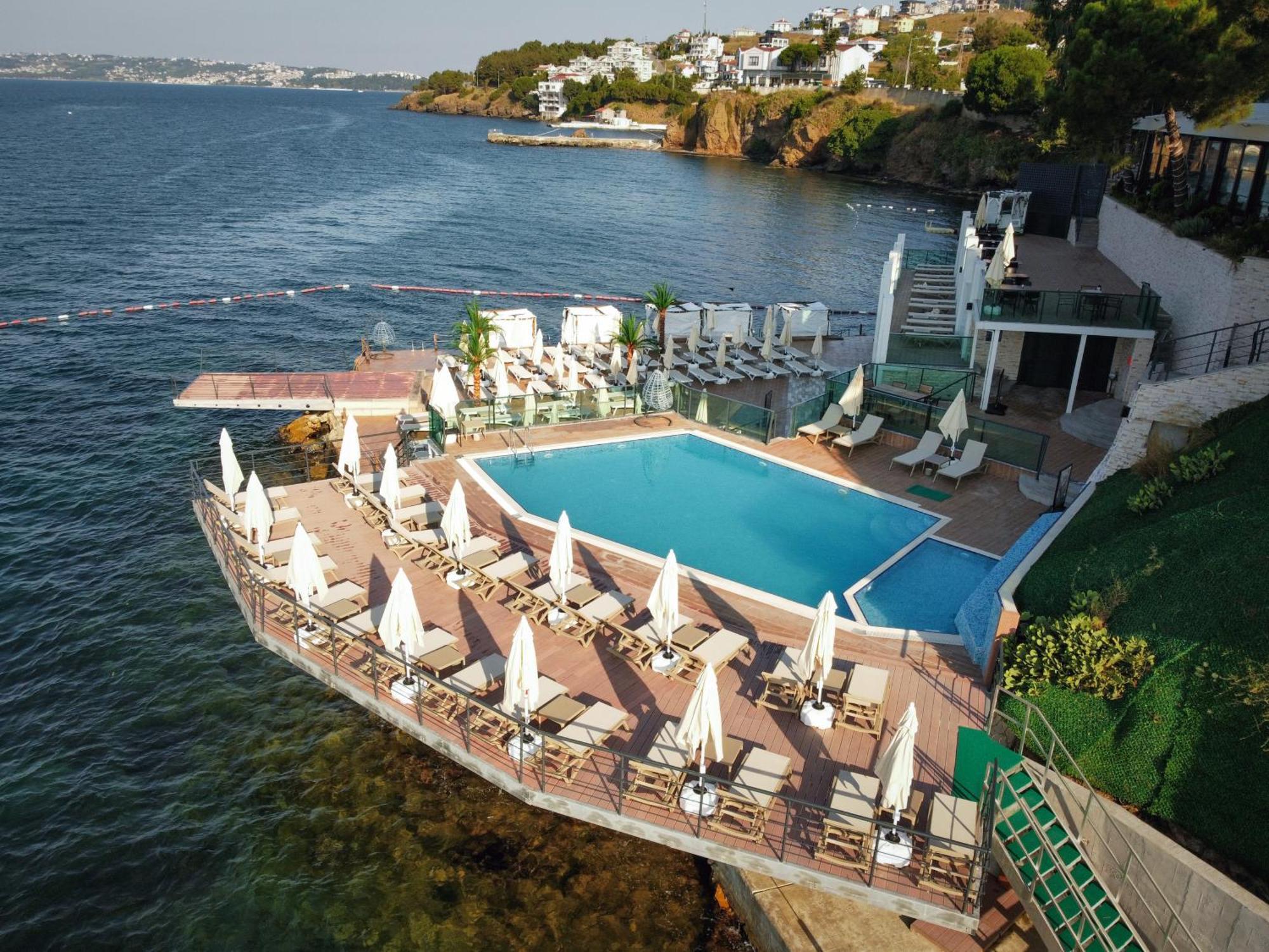 Vira Otel Suites 锡诺普 外观 照片