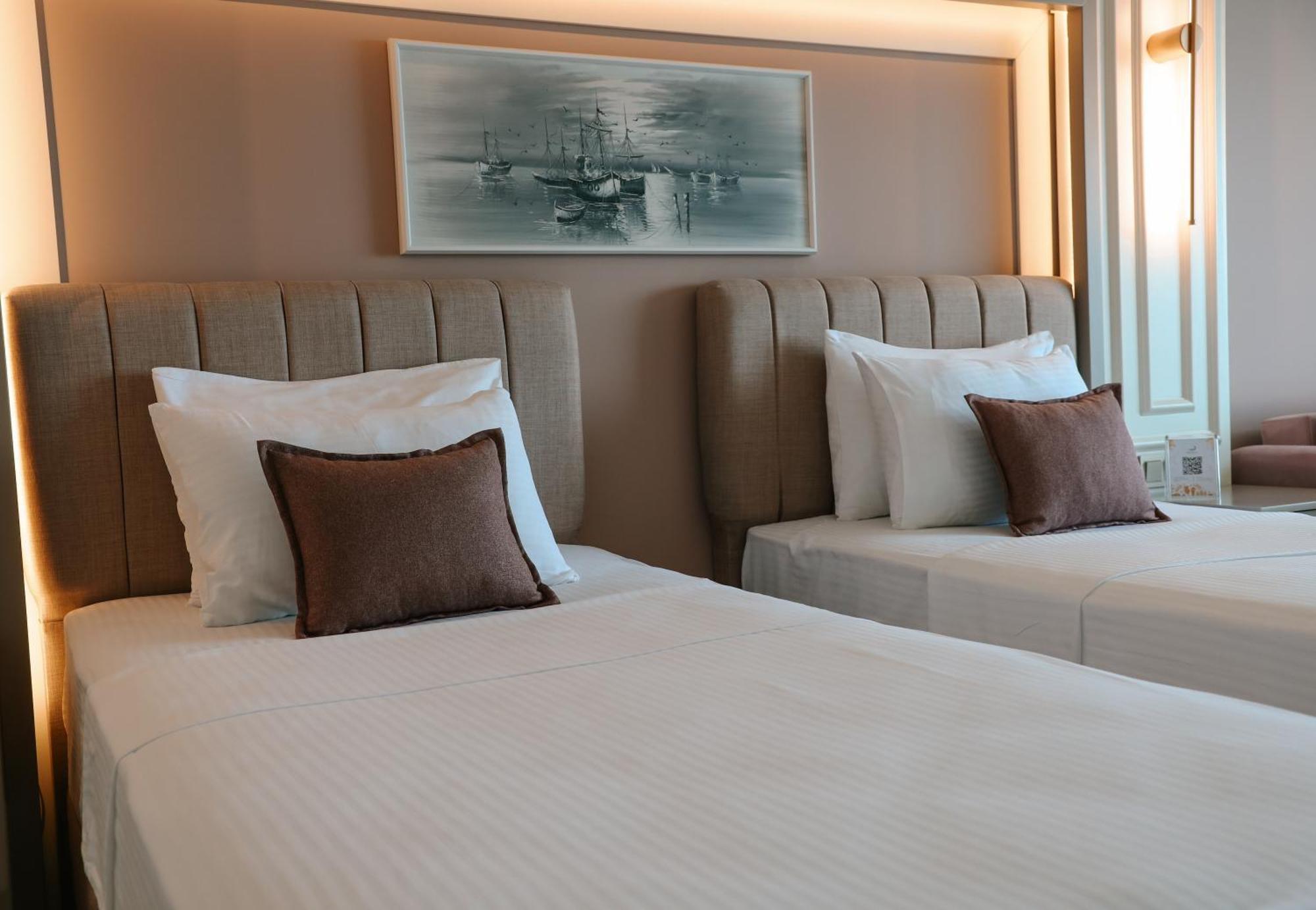 Vira Otel Suites 锡诺普 外观 照片